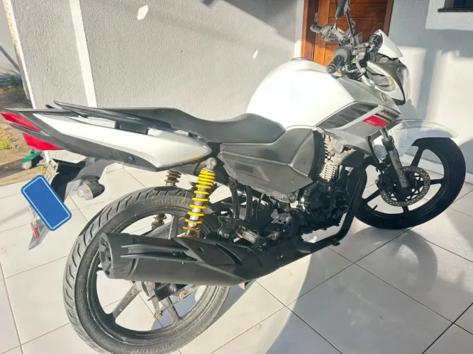 VENDO - YAMAHA FAZER 150 2019