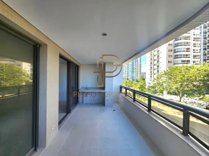 Apartamento para venda possui 124 metros quadrados com 4 quartos