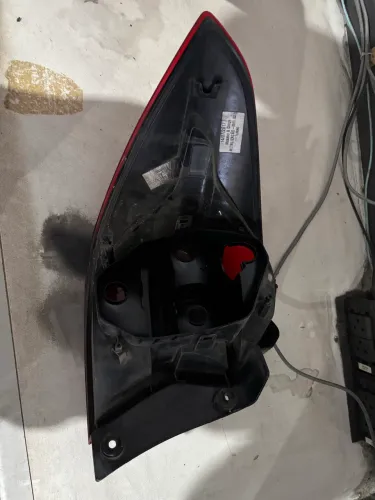 LANTERNAS FORD KA 2018