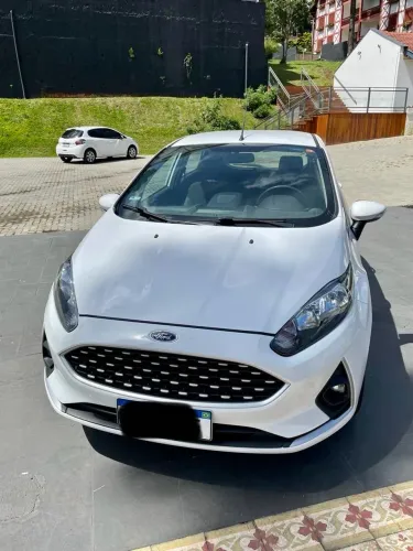 Ford Fiesta SEL 1.6 16V Flex Aut. 5P 2018