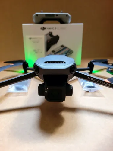 Drone DJI Mavic 3 Classic 