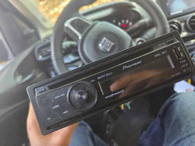 Vendo Rádio Pioneer 3ub Usb Aux