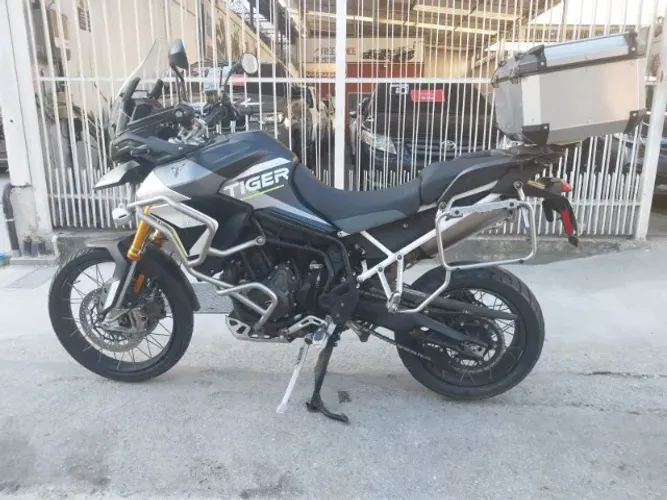 Triumph Tiger Rally Aragon Editition 900 ABS Só 14.000km (Muito Nova) Financio em até 48x