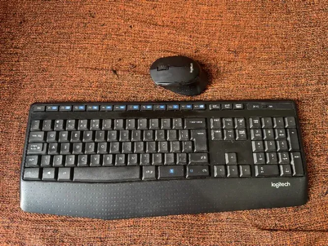 Kit teclado + mouse Logitech sem fio K345