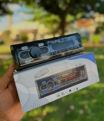 Rádio automotivo H-tech 
