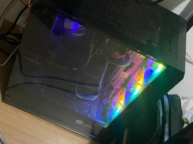 PC Gamer RX 6600