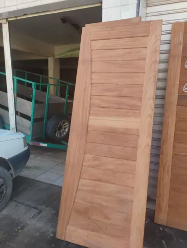 Portas em madeira Jatobá e timborana. Atacado e varejo 