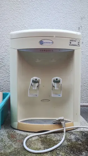 Gelagua naturagua sem garrafao