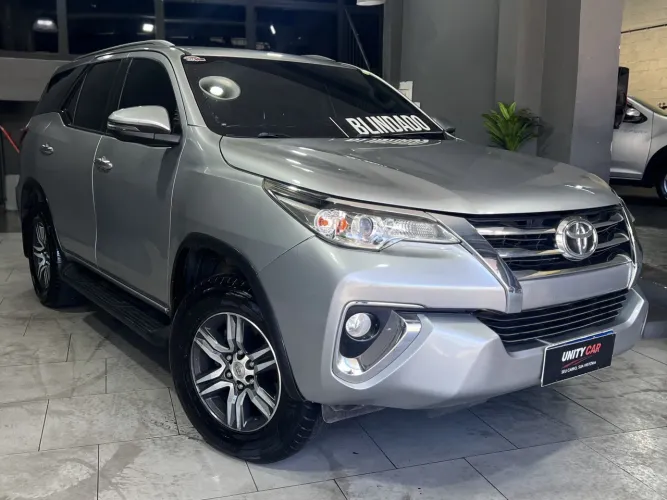 Toyota Hilux SW4 2.7 16V 2018