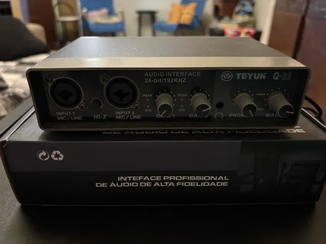 Interface de audio profissional Q-22 TEYUN