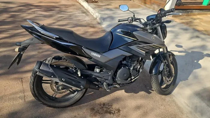 Fazer 250