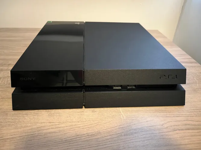 Play Station 04