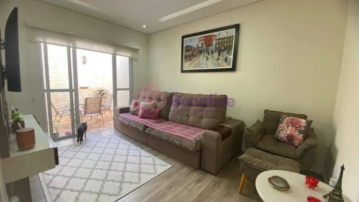 Casa para VENDA, localizada na VILA HELENA em Jundiaí/SP.