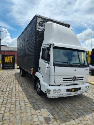 912 eletronic 1999 baú 7 metros 