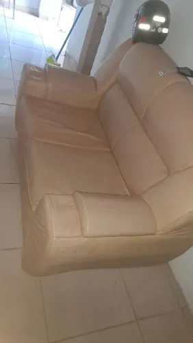 Sofá de couro