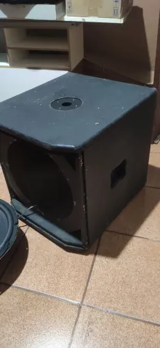 Caixa sub woofer 15 polegadas (somente o gabinete)