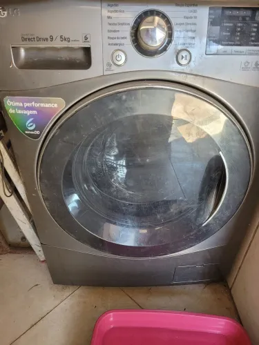 Maquina de lavar roupa
