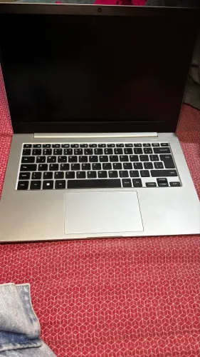 Notebook Samsung Galaxy Book Go Snapdragon 4GB SSD Bateria Excelente