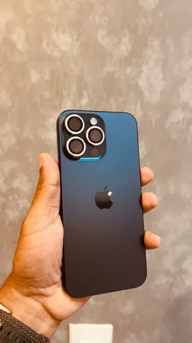 IPHONE 15 PRO MAX - AZUL TITÂNIO