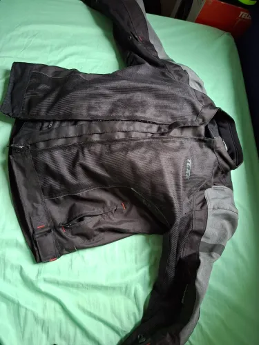 Kit motociclista: jaqueta + calça + bota 