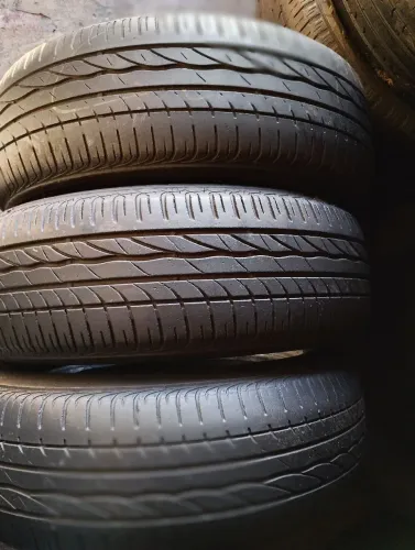 04 pneus aro 15 Bridgestone 185/60/15 bons para Agile c3 j3 gol uno fiesta corsa
