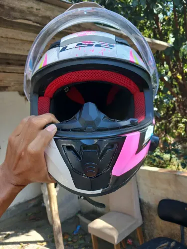 Capacete ls2 tamanho 56