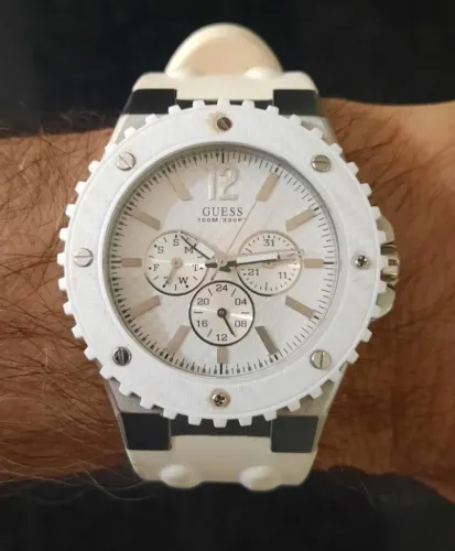 RELÓGIO GUESS USADO ÓTIMO ESTADO