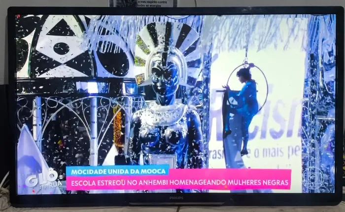 Tv Philips 42 POLEGADAS  Não SMART 