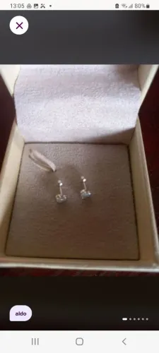 Brinco de ouro branco e diamantes