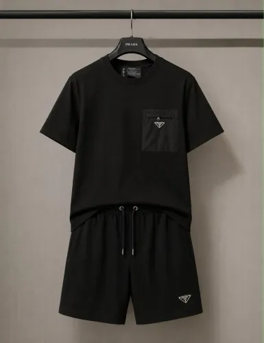 Conjunto camiseta e shorts PRADA-ORIGINAL