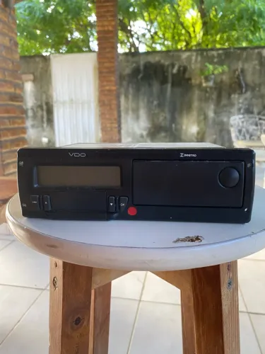 Tacógrafo digital VDO (Nunca aberto nem aferido)