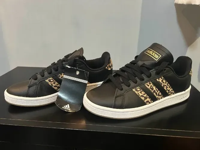 Tênis Adidas 37 Grand Court Base 2.0 Preto e Onça Feminino Novo