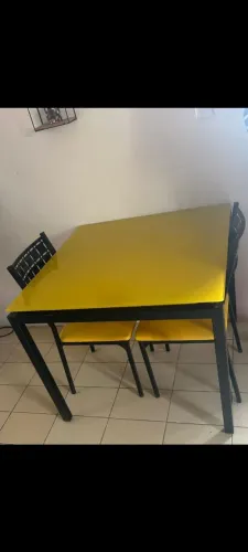 Mesa pequena