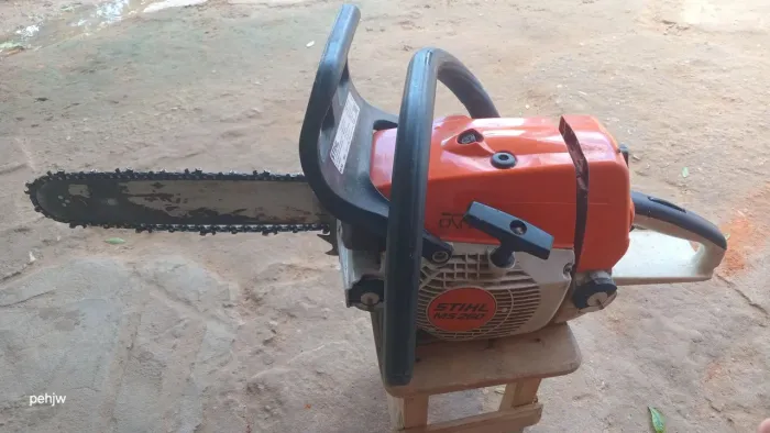 Vendo moto-serra stihl MS 260