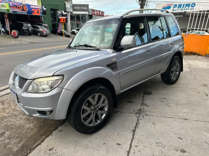 Mitsubishi Pajero TR4 2.0 Flex 16V 4X2 Aut. 2013