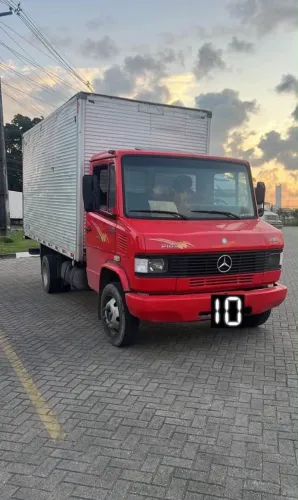 Vendo este caminhão