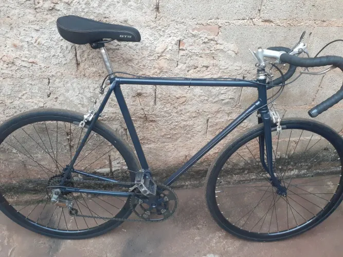 Vendo uma Caloi 10 reformada.