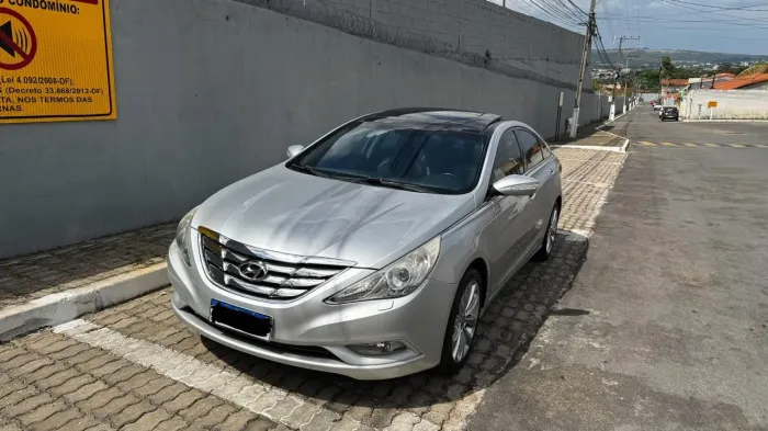 Hyundai Sonata 2.4 16V 182cv 4P Aut. 2013