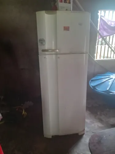 Geladeira Electrolux
