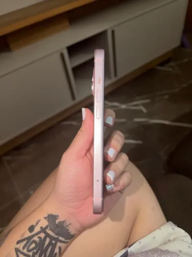 iPhone 15 Rosa