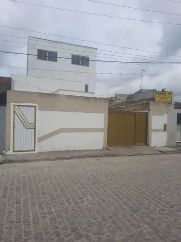 Vende-se imóvel em Conceição do Jacuípe