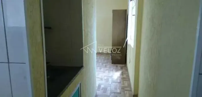 Apartamento : / Residencial / Santa Teresa