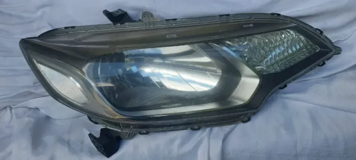 Farol Honda Fit 2015/19 original lado direito