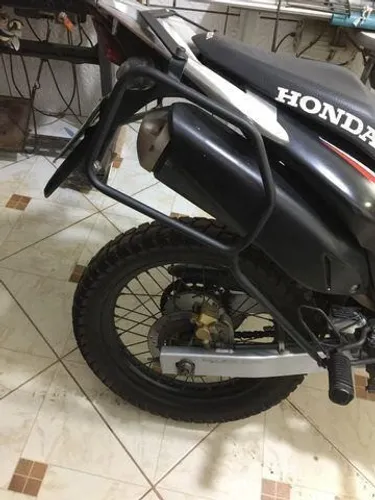 Protetor De Carenagem Traseira Coyote Honda Xre 300 (Entrega Grátis)