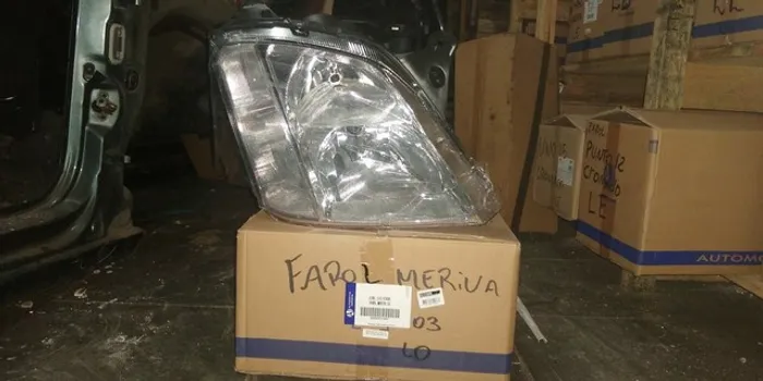 Farol do meriva 03 LD