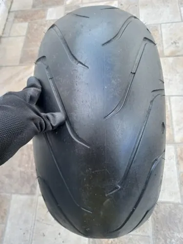 Pneu Michelin Scorcher II Harley-Davidson 240/40-18