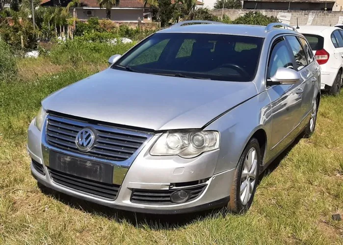 Sucata Vw Passat Variant 2.0 Fsi 2006 Para Retirada de Peças 