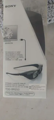 Vendo um óculos 3 D Sony novo 