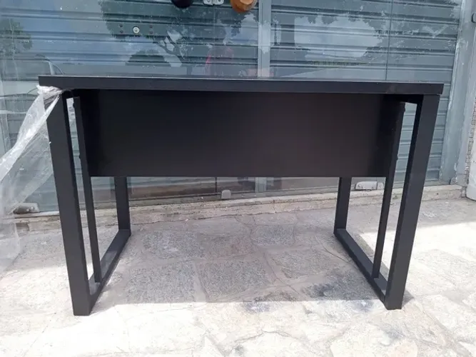 Mesa para escritorio happy preta