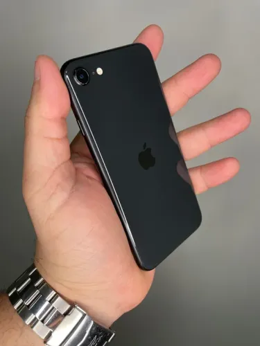 Iphone SE 2020 64gb Semi novo Troco ou Vendo 10x cartao 